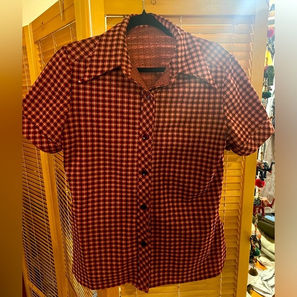 Vintage button up Top - Picture 2 of 5